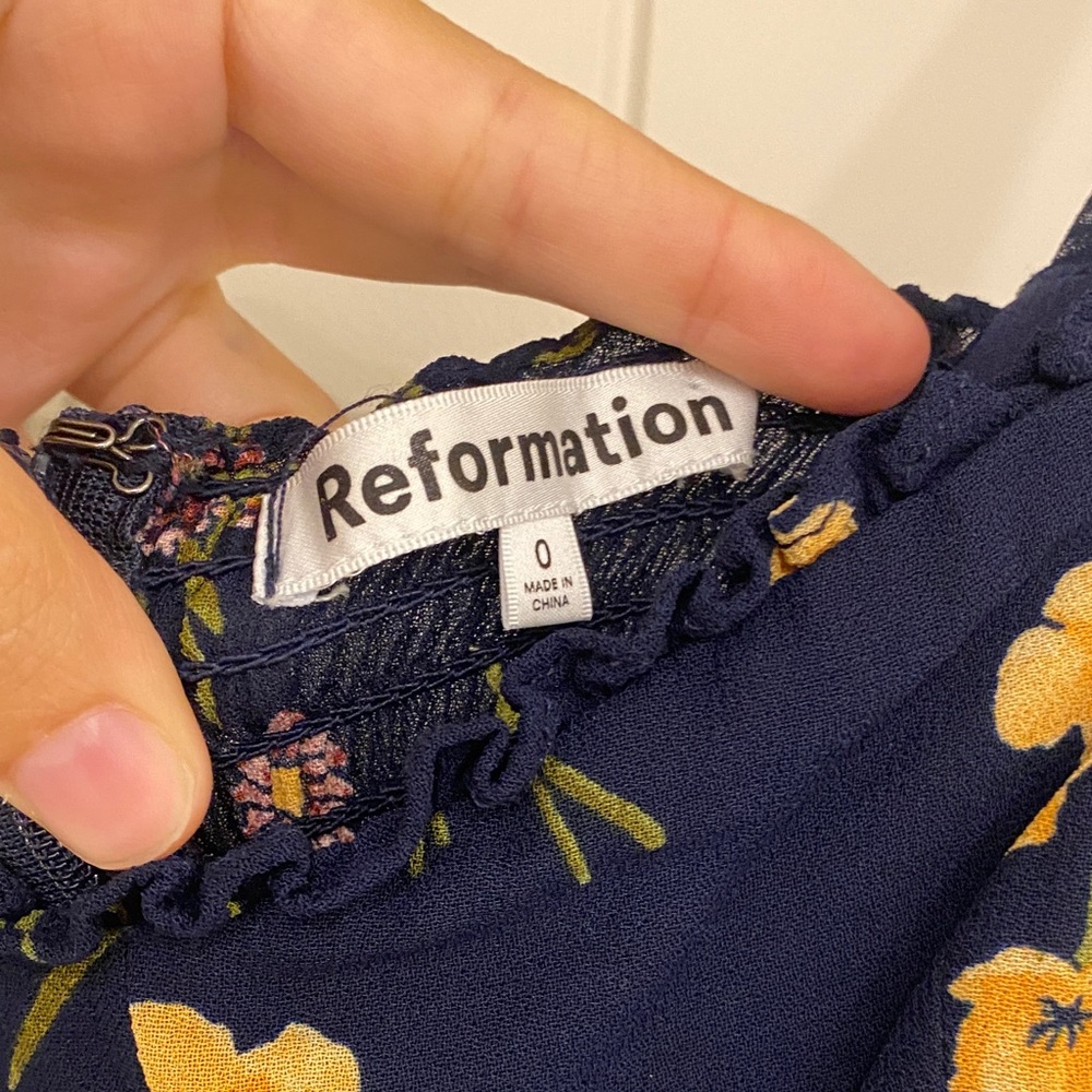 Reformation Floral Tie-Strap Midi Dress Navy Yellow Rose Nikita Size 0 - Picture 7 of 9